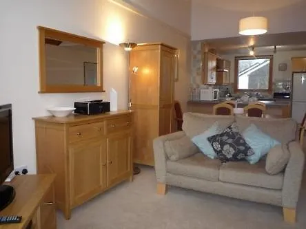 10 Keswick Bridge Tatil Evi *